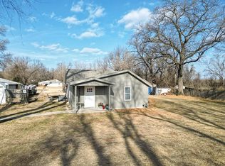 6330 Richland Ave, Kansas City, KS 66111