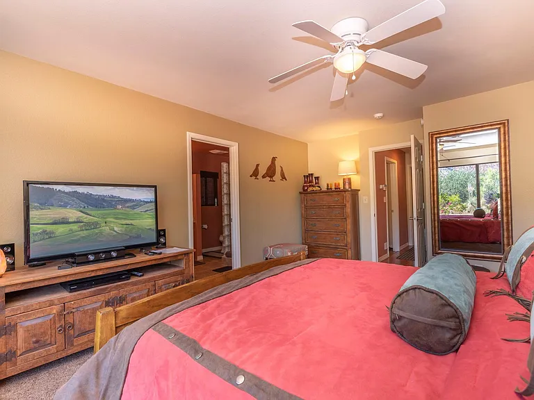 625 Deer Pass Dr — Photo 18