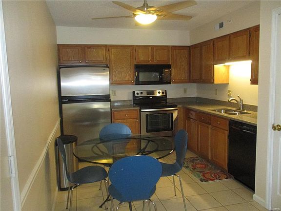 4th image of 3402 Country Stone Manor Dr