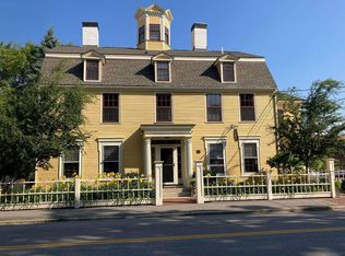 7 Islington St #R3, Portsmouth, NH 03801