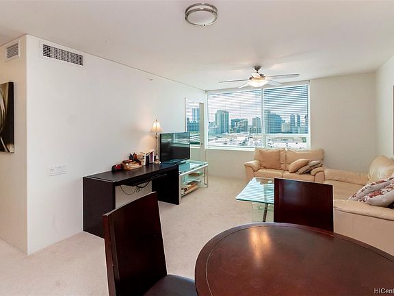 2nd image of 88 Piikoi St APT 1707