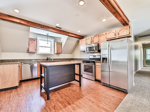 4th image of 5265 N Lawler Ave #2