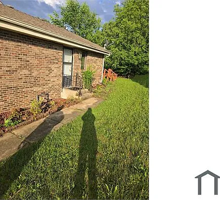 3529 Applewood Ln — Photo 2