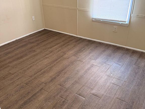 5th image of 7508 Covewood Dr