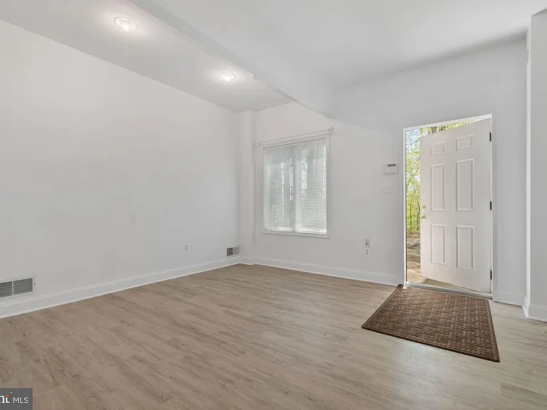 8309 Old Seven Locks Rd — Photo 49