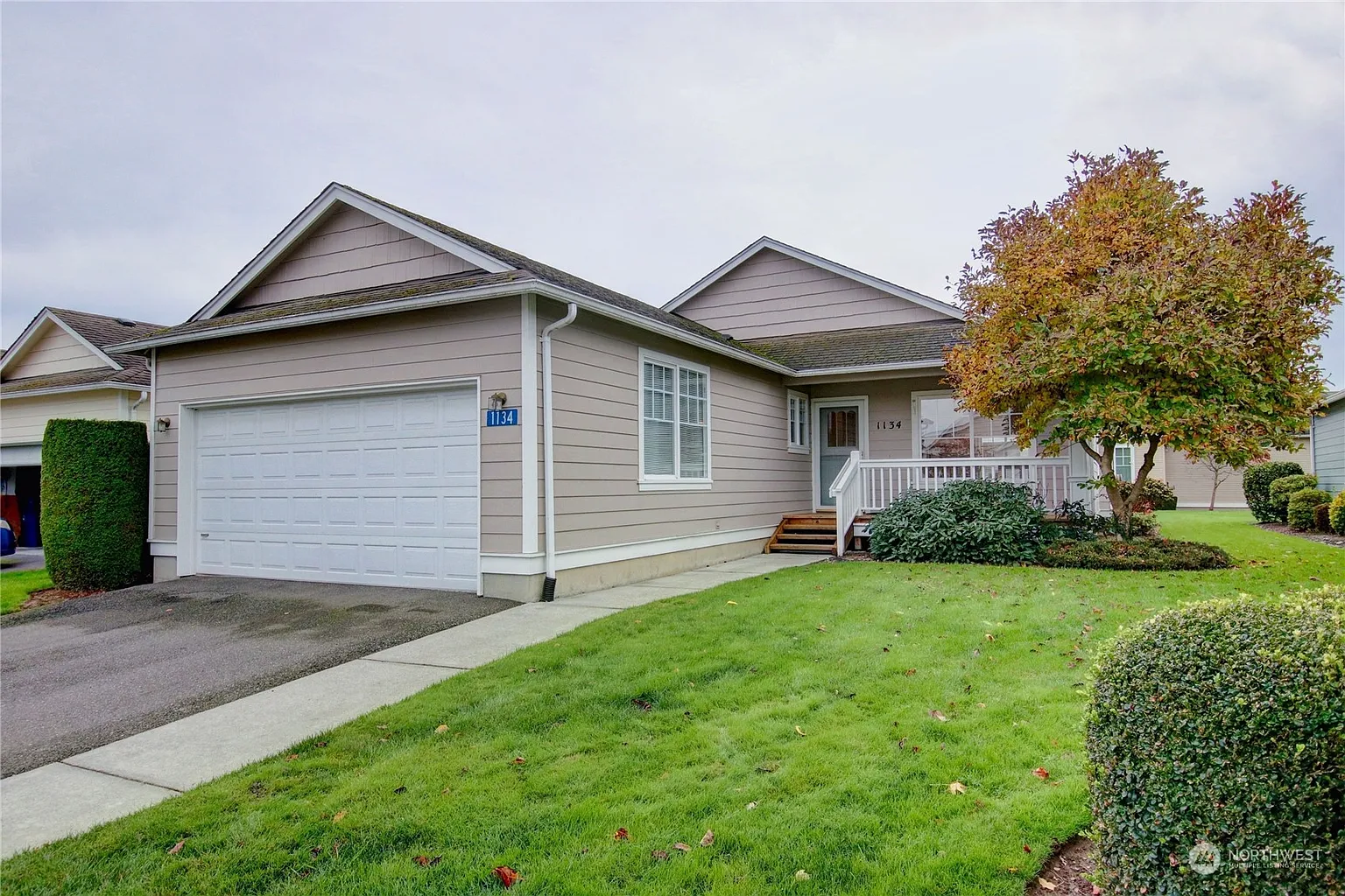 1134 Lopez Lane photo 1