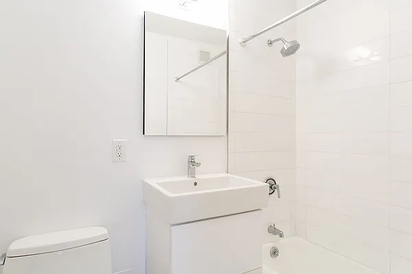 Rented by Stonehenge NYC LLC | media 29