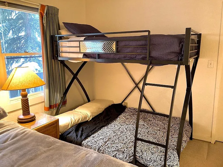 70 Gallun Ln #201 — Photo 10