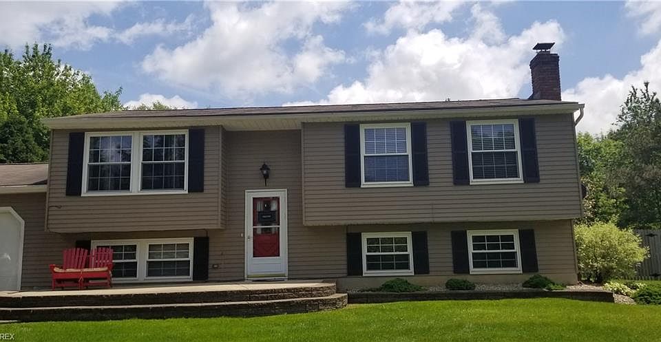 1st image of 17645 Creekside Dr