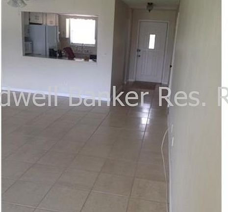 4th image of 4755 SE Bollard Ave #7