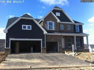 2435 Roxoboro St, Avon, OH 44011