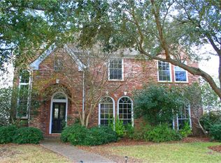 16819 Middle Forest Dr, Houston, TX 77059