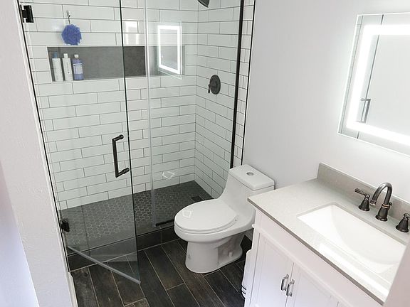 2nd image of 9403 Highland Pl