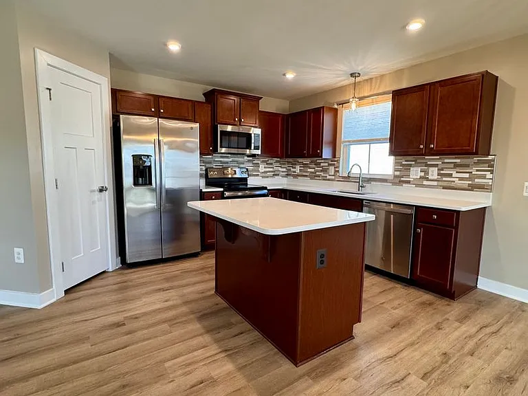 46 S Peak Dr — Photo 9