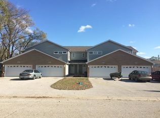 1205 Azalea St SE, Demotte, IN 46310