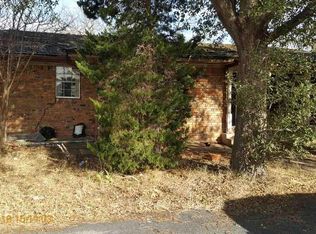 777 Peterson Rd N, Iowa Park, TX 76367