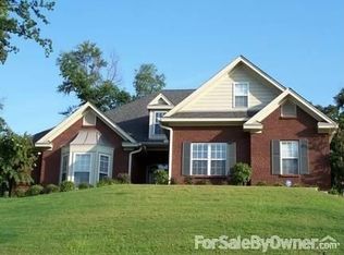 293 Winding Wood Dr, Wetumpka, AL 36093