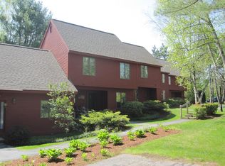 203 Lyman Batcheller Rd #11D, Hartford, VT 05047