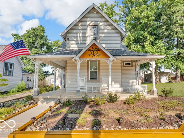 703 S Green St, Crawfordsville, IN 47933