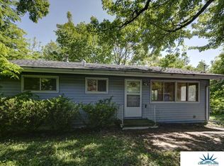 9737 Florence Heights Blvd, Omaha, NE 68112