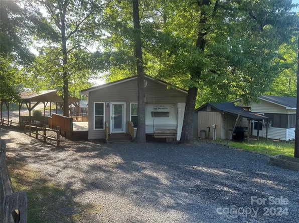 123 Driftwood Trl, Mount Gilead, NC 27306