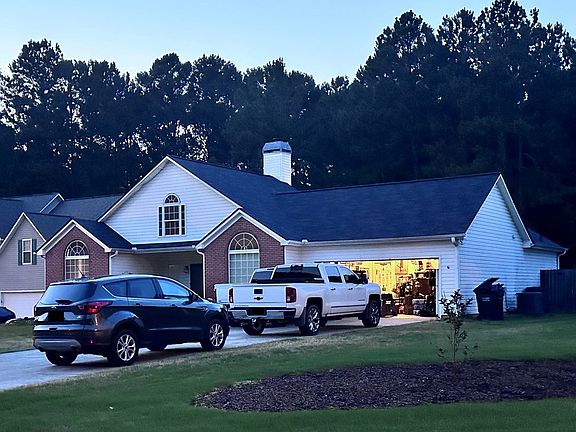 2nd image of 5145 Victoria Park Dr