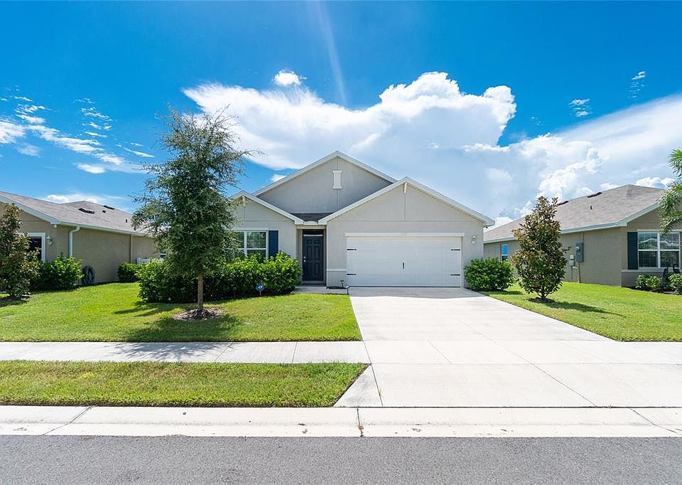 1st image of 25333 E Lenox Cir