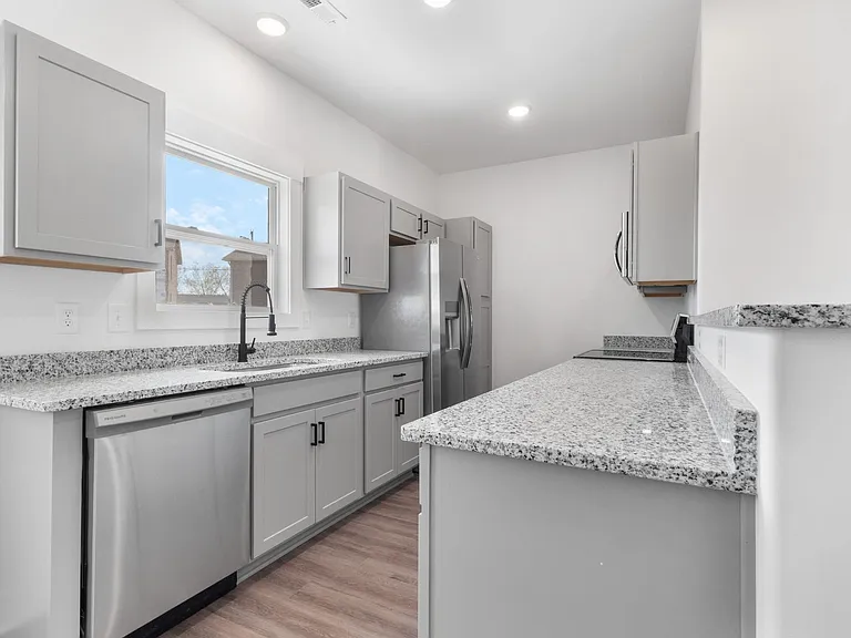 3854 Jockey Dr #B2 — Photo 5