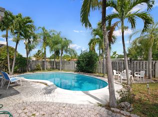 361 SE 9th St, Pompano Beach, FL 33060