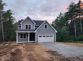 18 Lee Road, Barrington, NH 03825