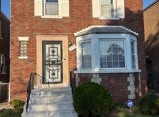 10718 S Rhodes Ave, Chicago, IL 60628