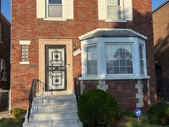 10718 S Rhodes Ave, Chicago, IL 60628