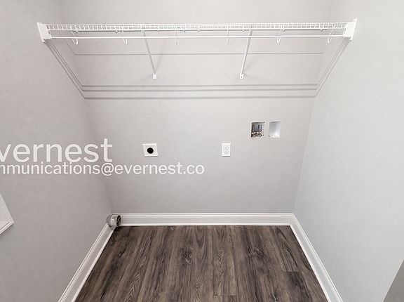 4th image of 5322 Roosevelt Rd