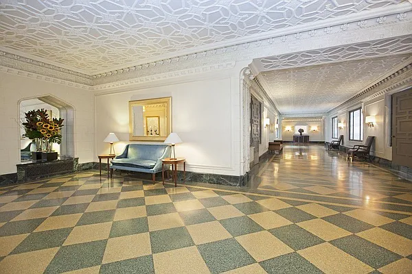 Sold by Kleier Residential | media 18