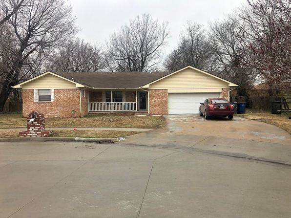 1220 N Elgin Ave