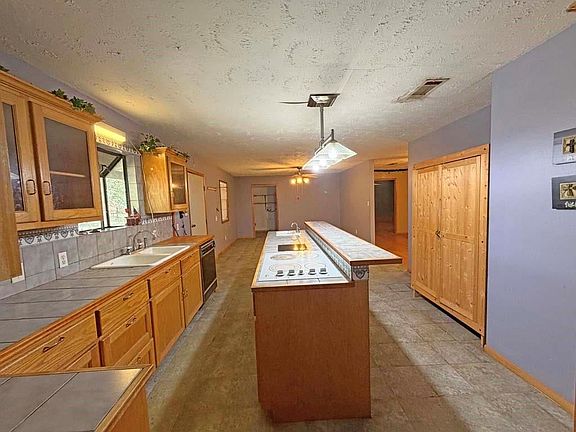 5th image of 6099 County Road 302