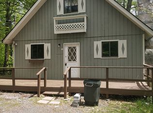 9125 Brandywine Dr, Tobyhanna, PA