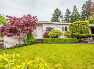 220 SW 184th St, Normandy Park, WA 98166