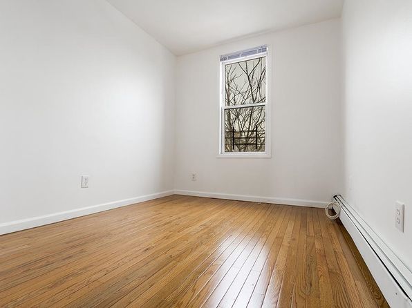 jersey-city-new-jersey-38905411 picture