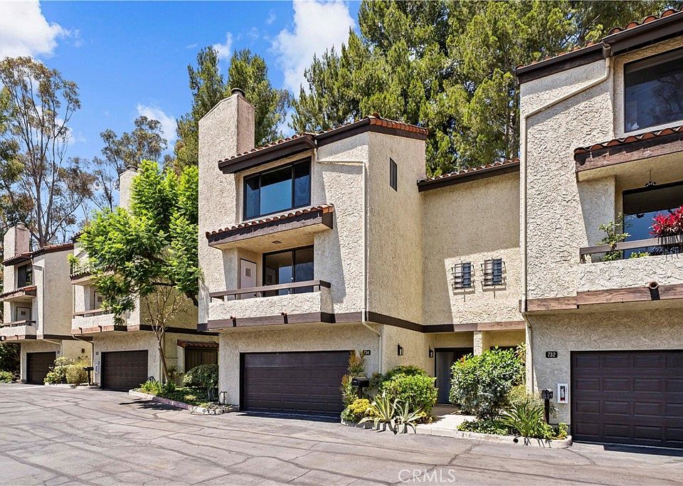1st image of 734 Fremont Villas