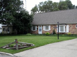 1109 Richland St, Maumee, OH 43537