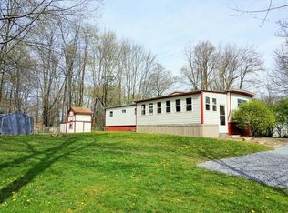 120 Panther Rd, Evans City, PA 16033