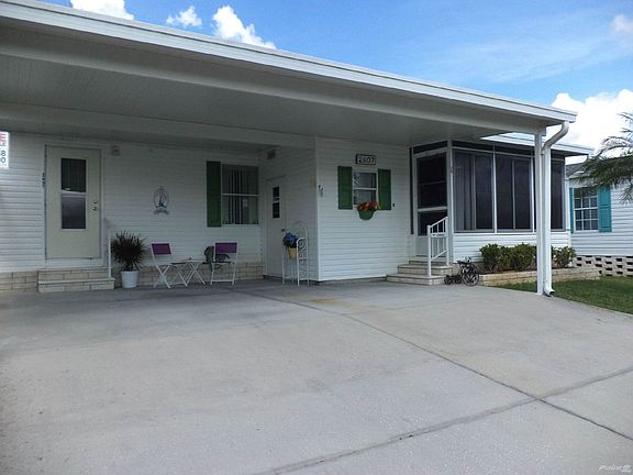 CARPORT