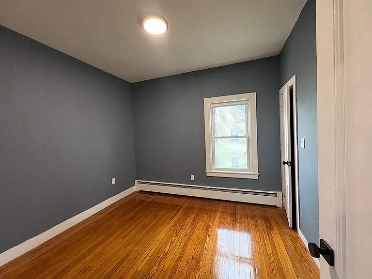92 French Ave #2 — Photo 7