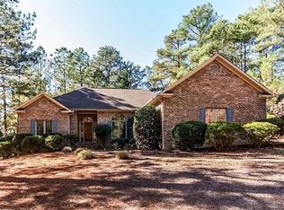 12 McMichael Dr, Pinehurst, NC 28374