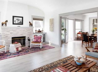 1021 S Ridgeley Dr, Los Angeles, CA 90019
