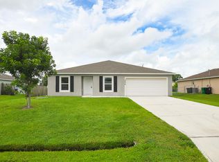 3076 SW Lucerne St #3076, Pt Saint Lucie, FL 34953