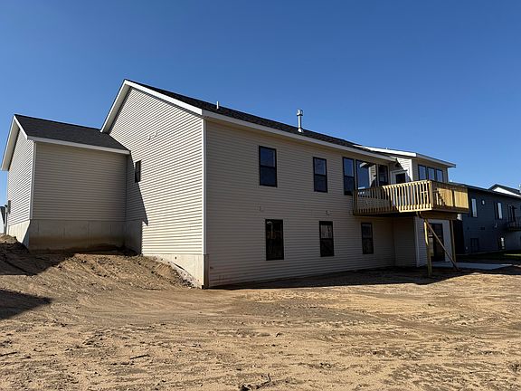 3rd image of 3739 Teton Dr