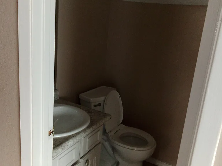 10512 Ashwood Dr #A — Photo 6