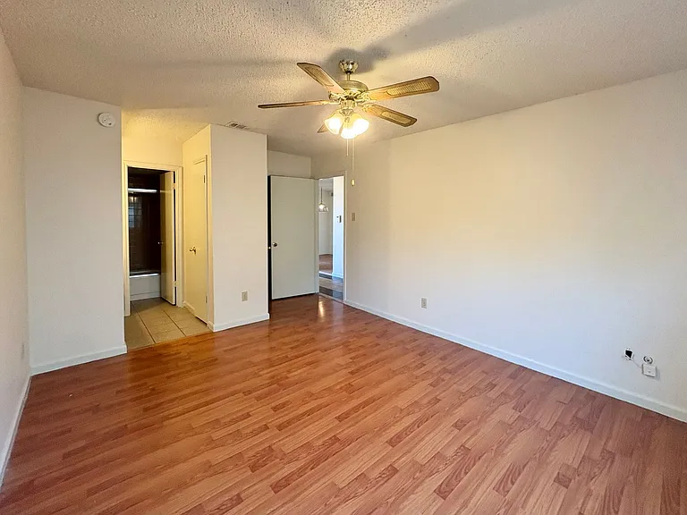 8109 Skillman St #2015 — Photo 6